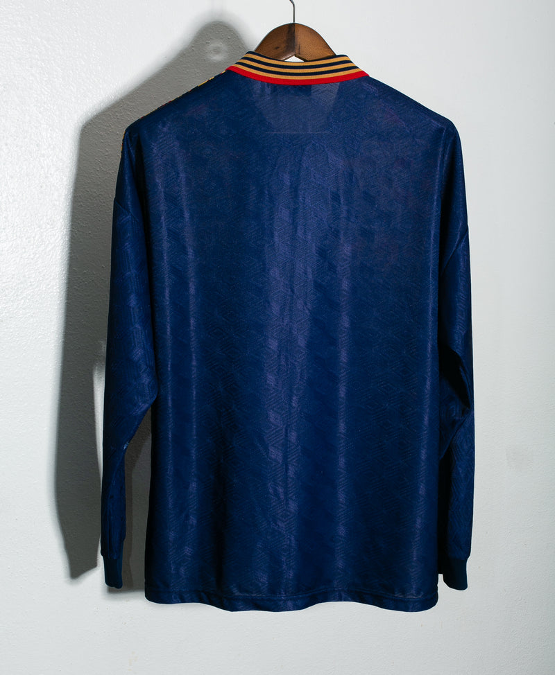 90's Umbro Long Sleeve Blank Kit (L)