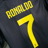 Juventus 2018-19 Ronaldo Third Kit (M)