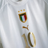 Italy 2004 Totti Away Kit (M)