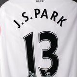 Manchester United 2010-11 J. S. Park Away Kit (L)