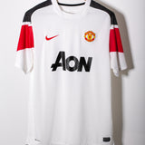 Manchester United 2010-11 J. S. Park Away Kit (L)