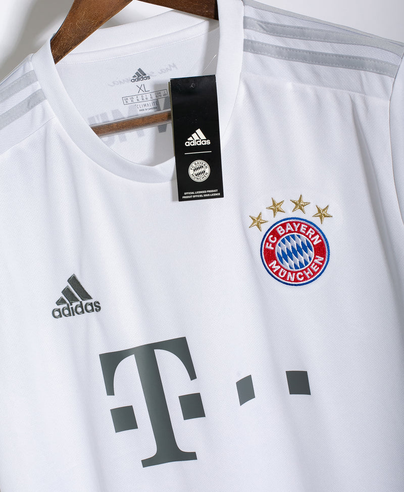 Bayern Munich 2019-20 Coutinho Away Kit NWT (XL)