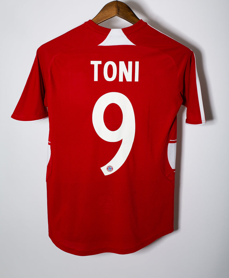 Bayern Munich 2008-09 Toni Home Kit (S)