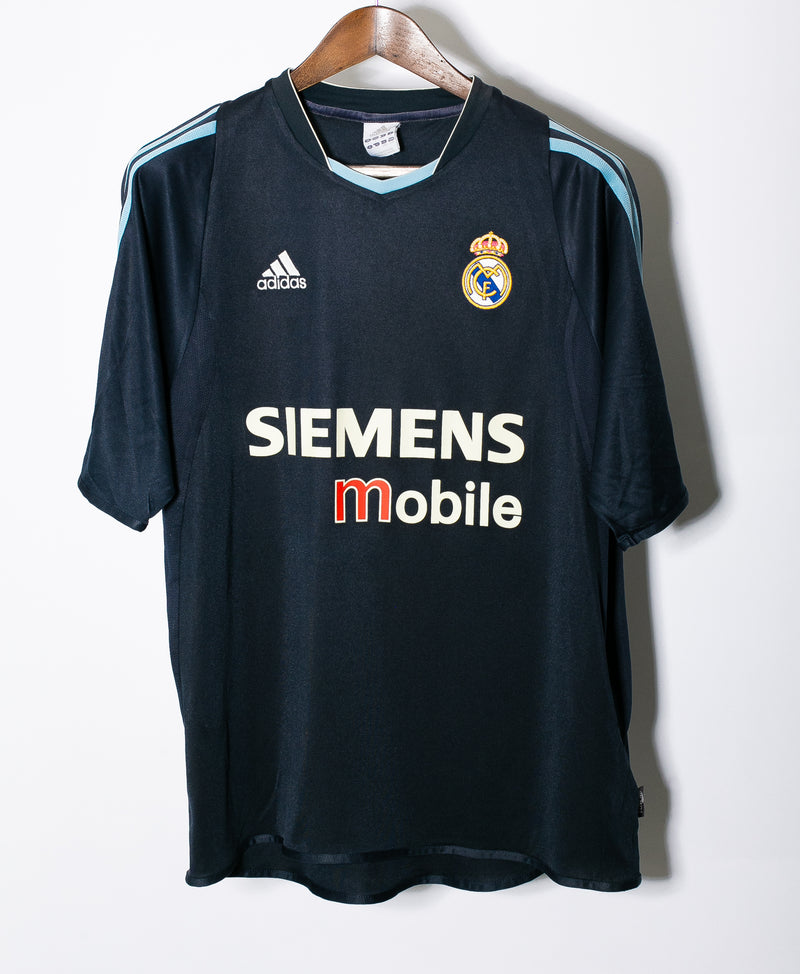 Real Madrid 2003-04 Ronaldo Away Kit (L)