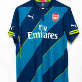 Arsenal 2015-16 Ozil Third Kit (XL)