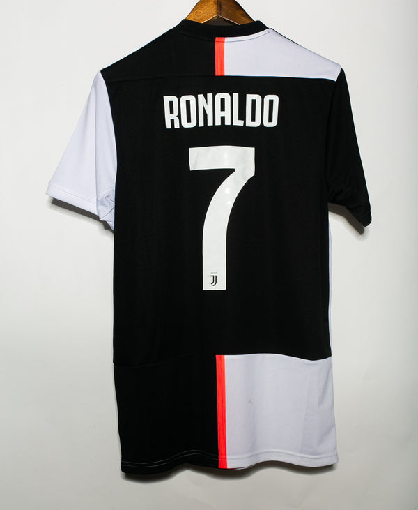 Juventus 2019-20 Ronaldo Home Kit BNWT (M)