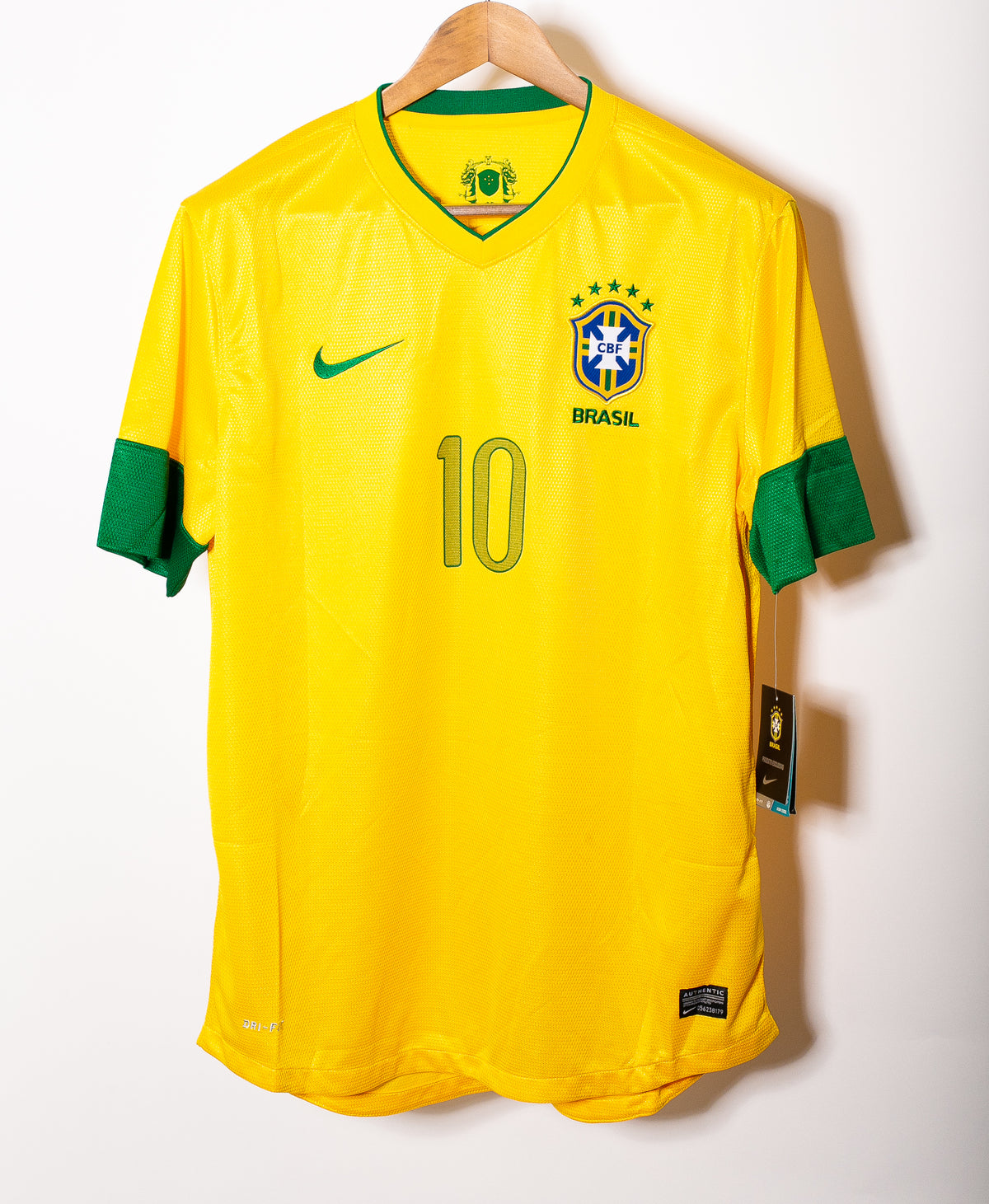 Brazil 2012 Ronaldinho Home Kit NWT (M)