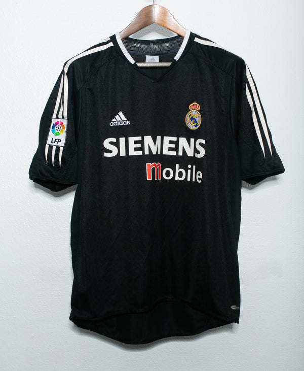 Real Madrid 2004-05 Figo Away Kit (L)