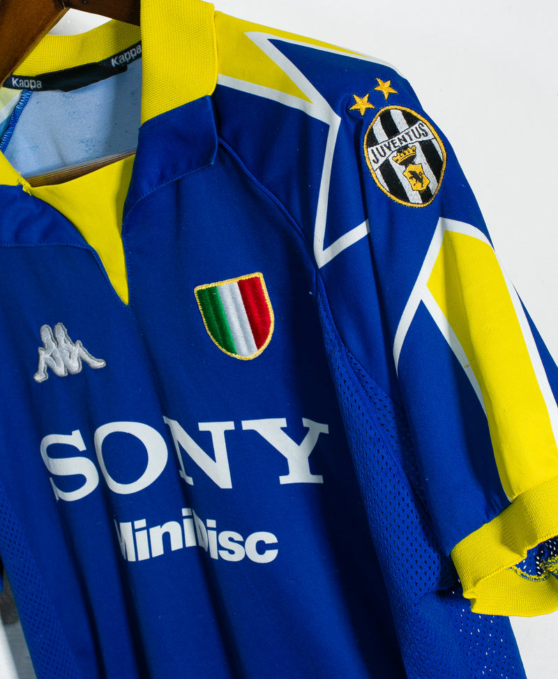 Juventus 1997-98 Zidane Away Kit (XL)