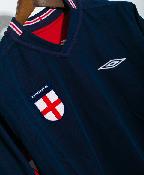 England 2002 Beckham Reversible Home Kit (M)