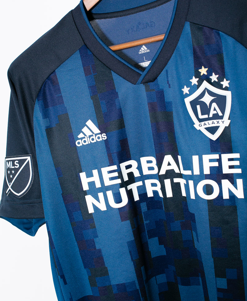 La galaxy away kit 2019 online