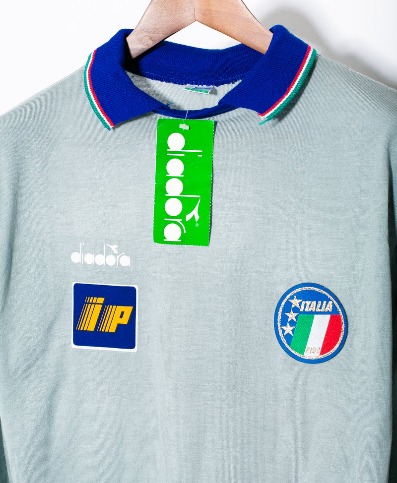Italy 1990 GK Training Kit NWT (L)