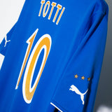 Italy 2003 Totti Home Kit (L)