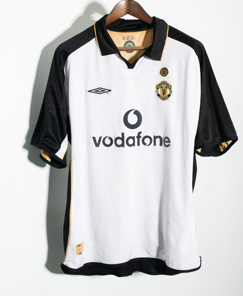 Man united hot sale 2001 kit