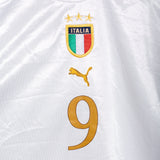 Italy 2004 Vieri Away Kit (XL)
