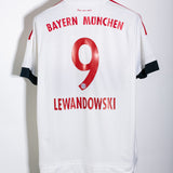 Bayern Munich 2015-16 Lewandowski Away Kit (L)