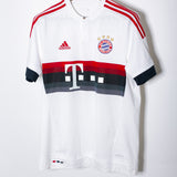 Bayern Munich 2015-16 Lewandowski Away Kit (L)