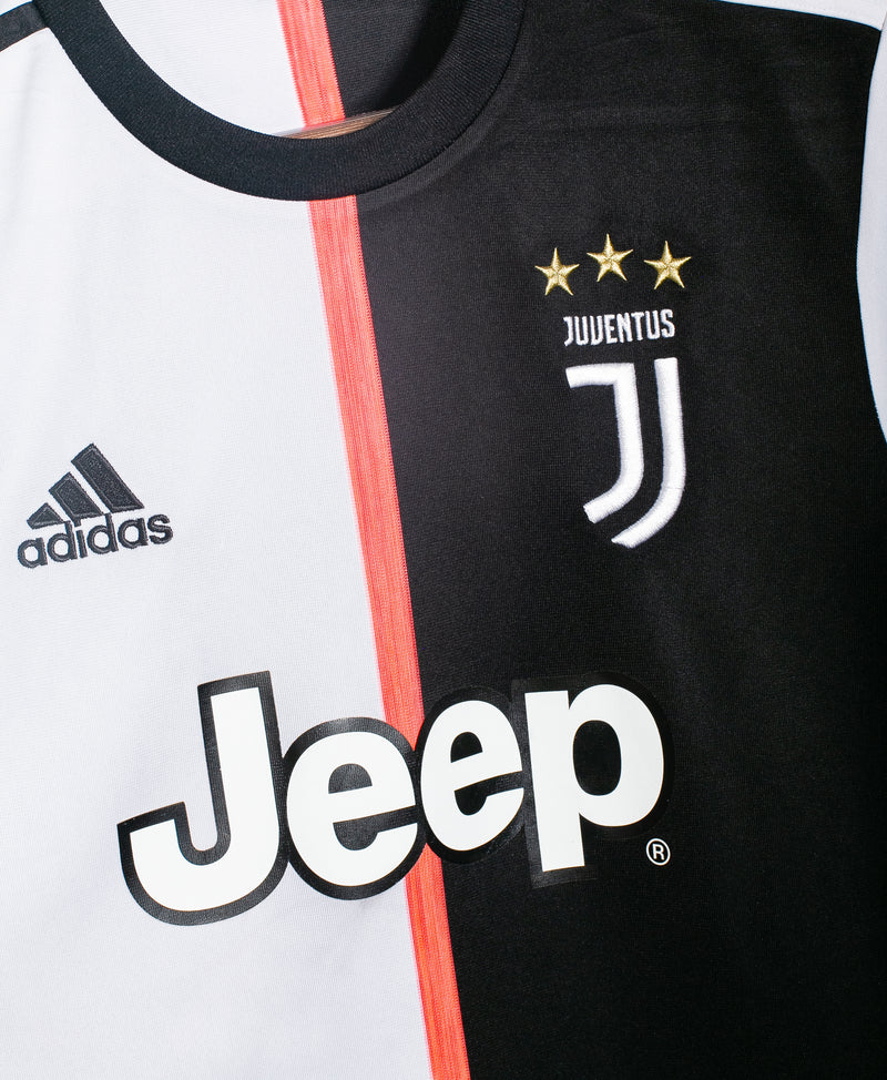 Juventus 2019-20 Ronaldo Away Kit (M)