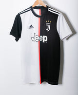 Juventus 2019-20 Ronaldo Away Kit (M)