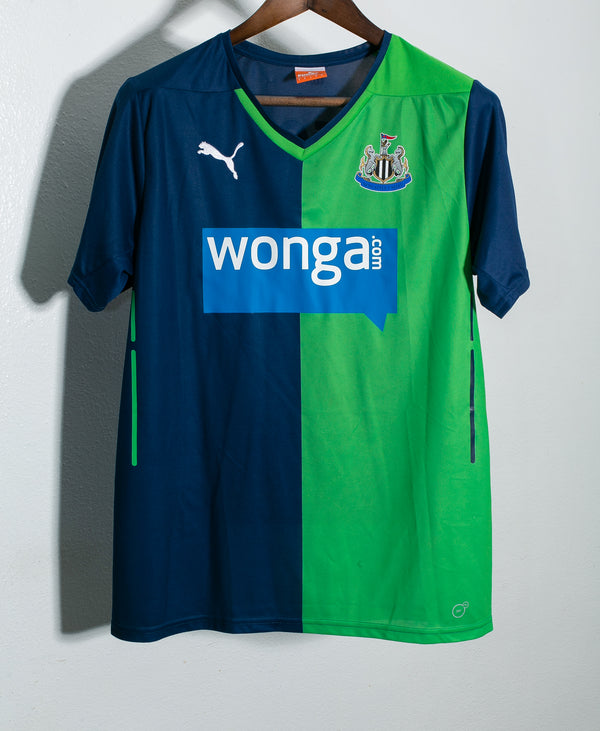 Newcastle 2014-15 Sissoko Third Kit (S)