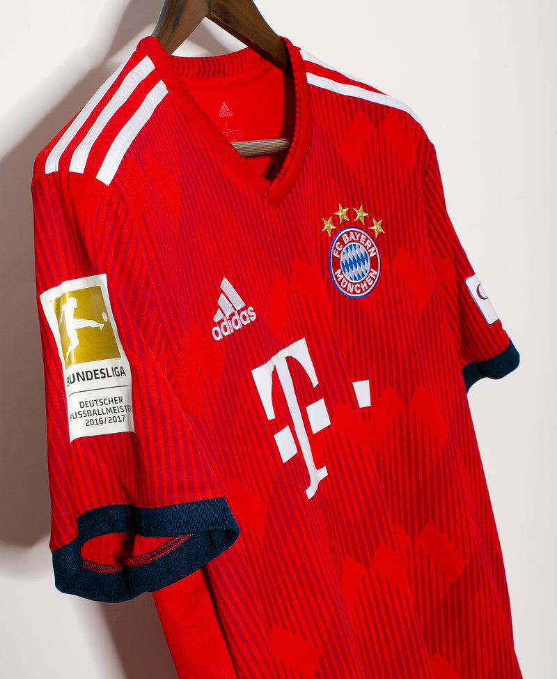 Bayern Munich 2018-19 James Home Kit (L)