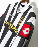 Juventus 2001-02 Home Kit (2XL)
