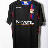 Lyon 2006-07 Juninho Third Kit (L)