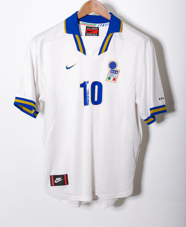 Italy 1996 Albertini Away Kit (L)