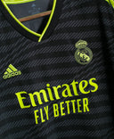 Real Madrid 2022-23 Ronaldo Legend Third Kit (XL)