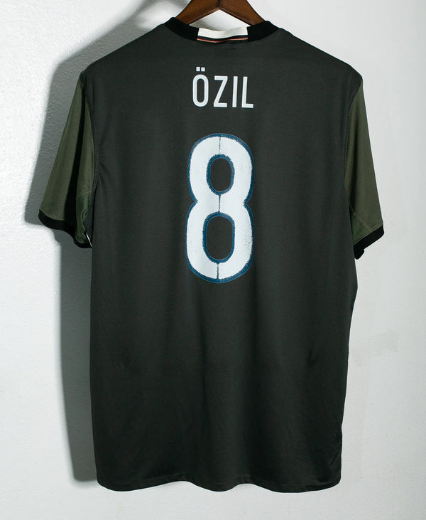 Germany 2016 Ozil Away Kit (S)