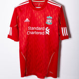 Liverpool 2010-11 Gerrard Home Kit (L)