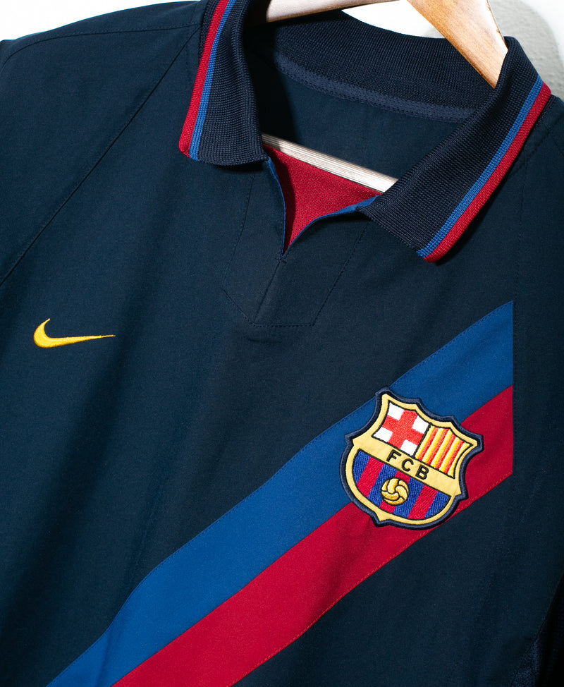 Barcelona 2002-03 Riquelme Away Kit (XL)