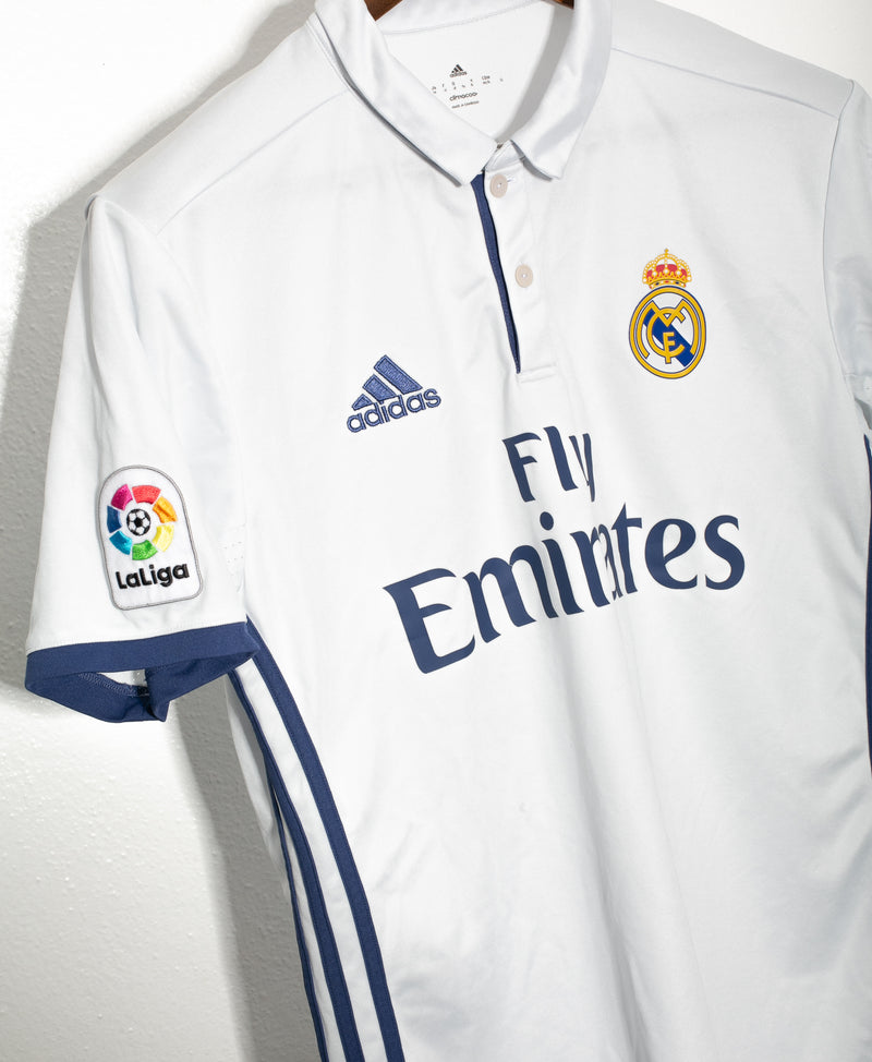 Real Madrid 2016-17 Modric Home Kit (M) – Saturdays Football