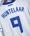 Netherlands 2010 Huntelaar Away Kit (L)