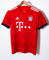 Bayern Munich 2018-19 Davies Home Kit (S)