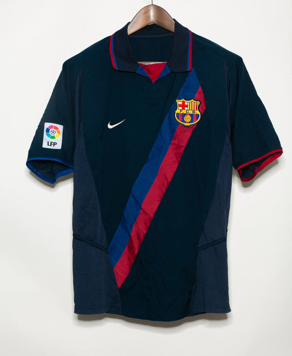 Barcelona 2003-04 Ronaldinho Third Kit (M)