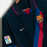 Barcelona 2003-04 Ronaldinho Third Kit (M)