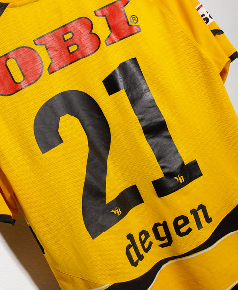 Young Boys 2010-11 Degen Signed Home Kit (L)