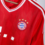 Bayern Munich 2013-14 Robben Home Kit (XL)