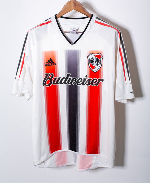 River Plate 2004-05 Third Kit (L)