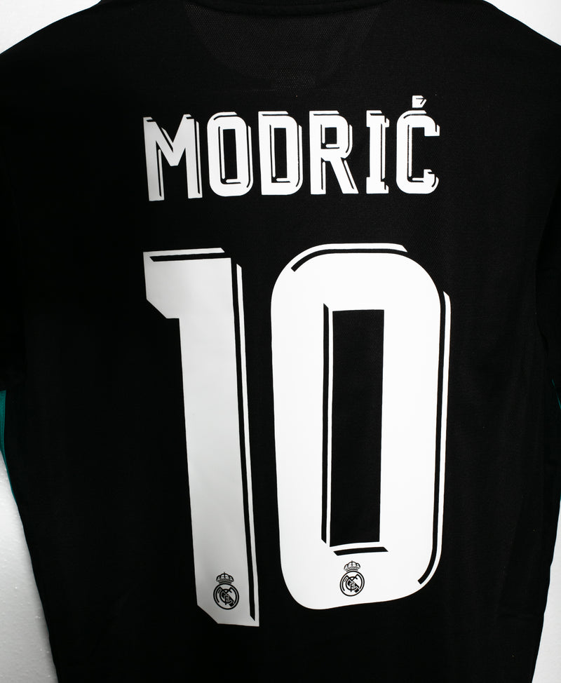 Real Madrid 2017-18 Modric Away Kit (S)