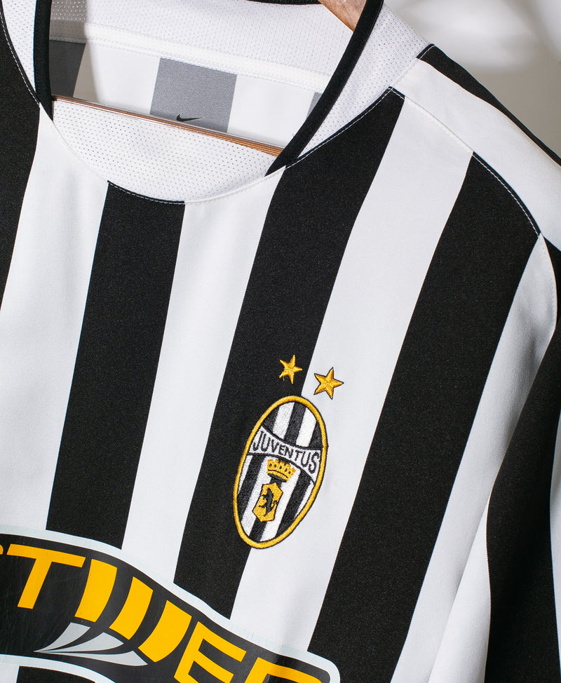 Juventus 2003-04 Trezeguet Long Sleeve Home Kit (L)