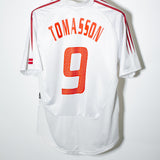 Denmark 2004 Tomasson Away Kit (M)
