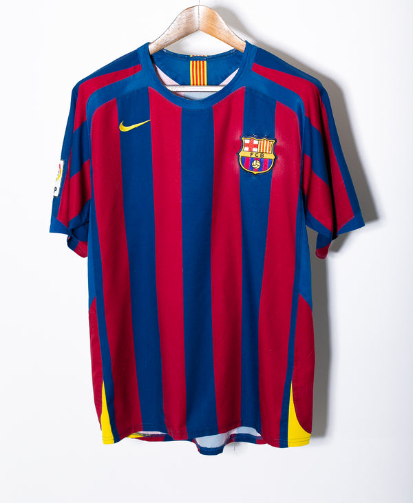 Barcelona 2005-06 Eto'o Home Kit (M)