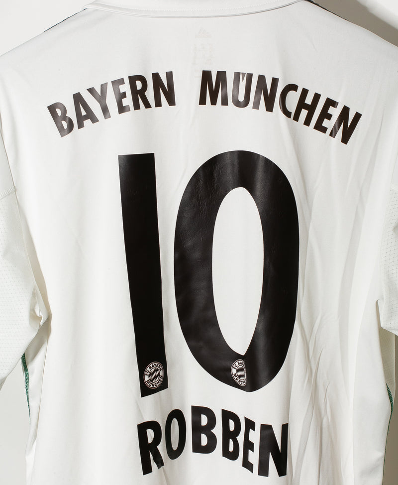 Bayern Munich 2013-14 Robben Away Kit (XL)