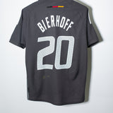 Germany 2002 Bieroff Away Kit (M)