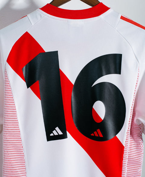 River Plate 2002-04 Home Kit (M)