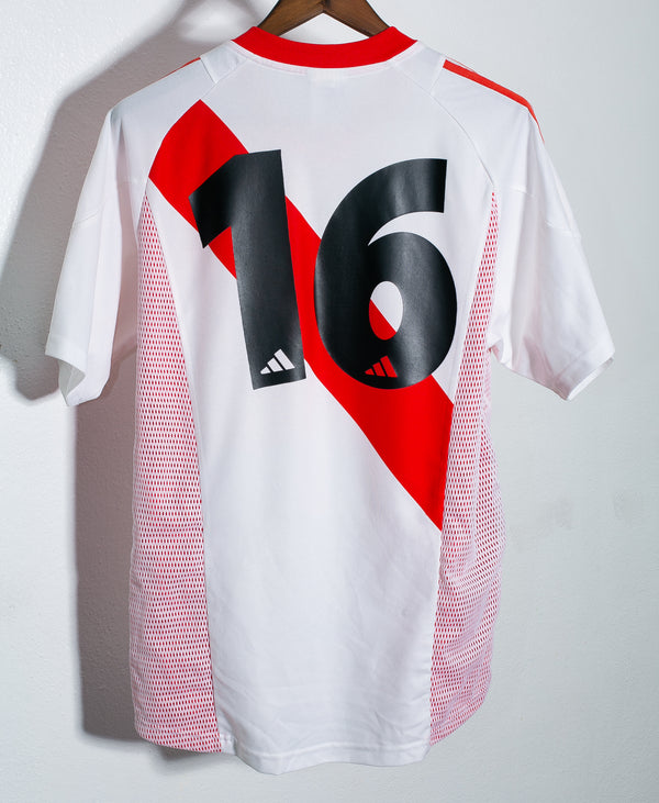 River Plate 2002-04 Home Kit (M)