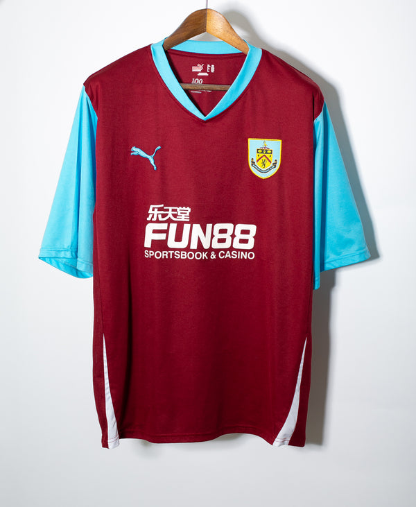 Burnley 2010-11 Home Kit (2XL)