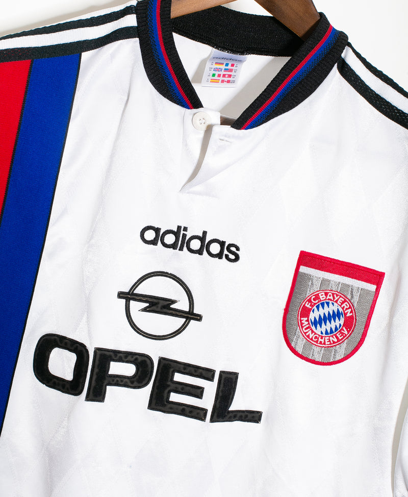 Bayern Munich 1996-97 Scholl Away Kit (M)